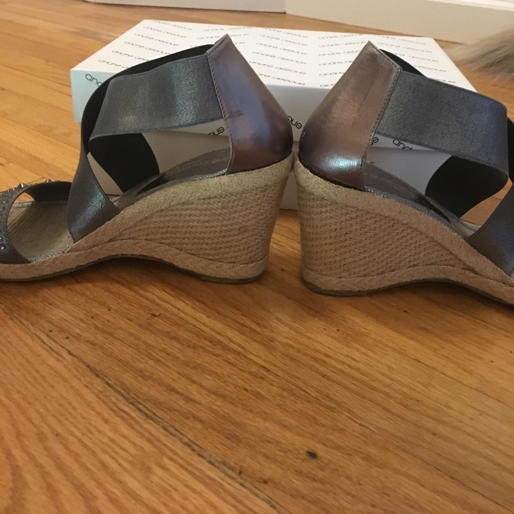 Andre Assoue shoes size 8 excellent condition