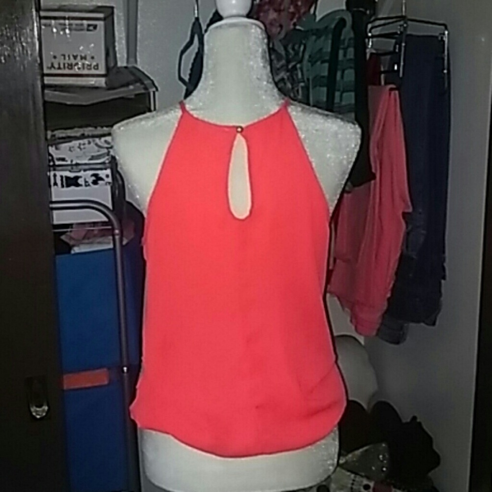 Top - Picture 2 of 4