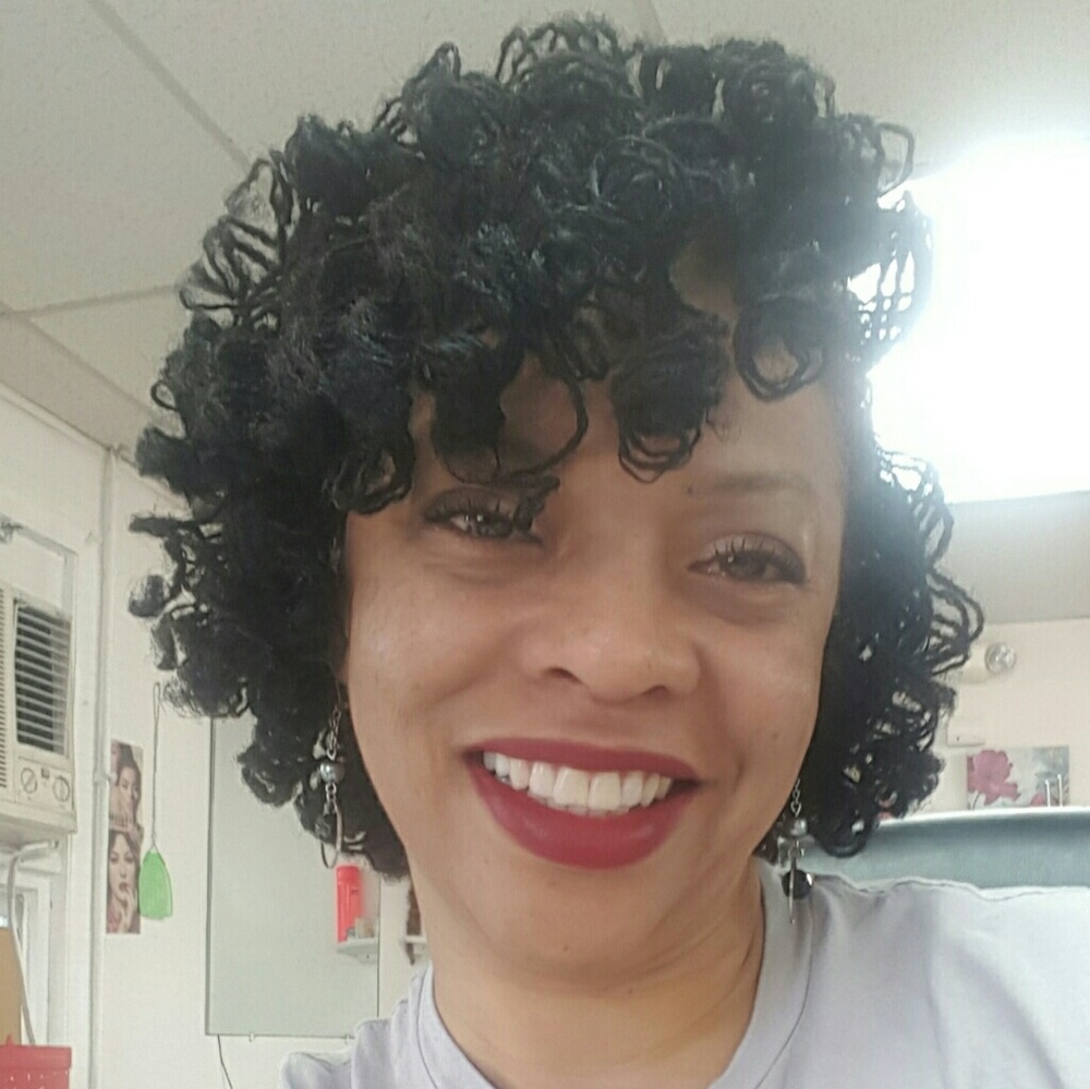 Meet your Posher, Maria