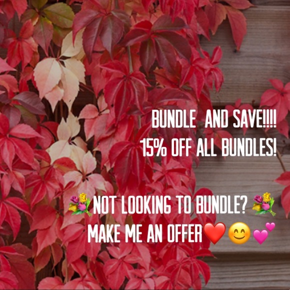 Black lace romper - Picture 3 of 3