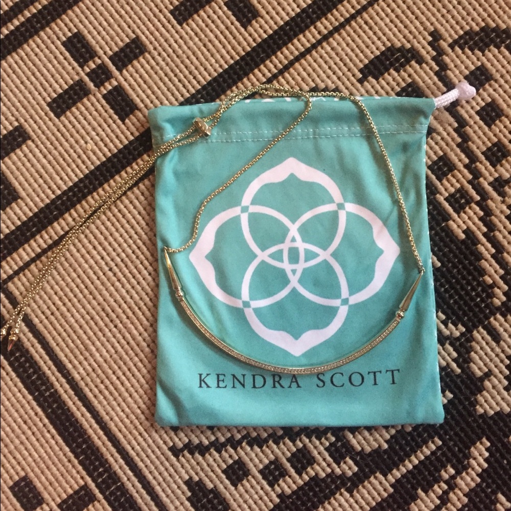 Scottie Choker Necklace