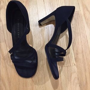 Navy Blue Cloth Pumps