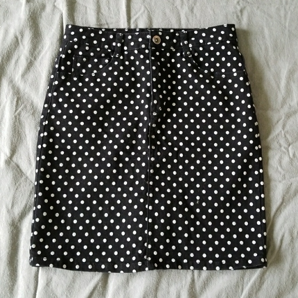 Forever 21 back bow polka dot denim skirt