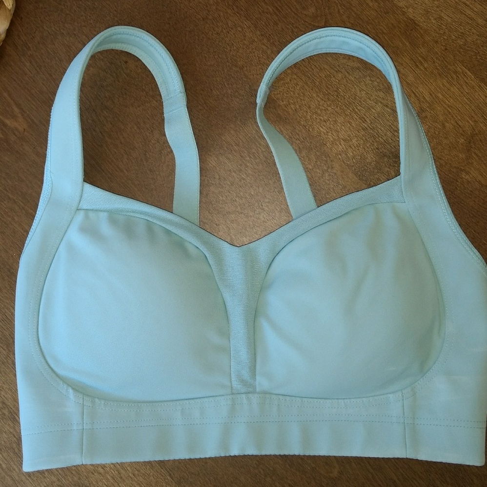 Lululemon Ta Ta Tamer III