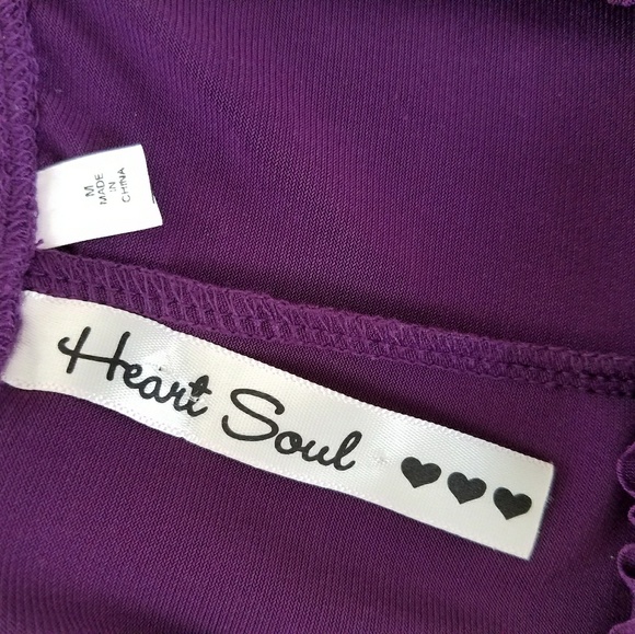 *SOLD* Heart & Soul Plunge-neck flirty purple dress. M - Picture 6 of 6