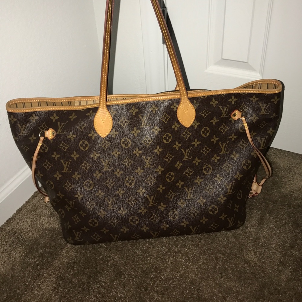 Louis Vuitton Neverfull Gm Print Tote Bag