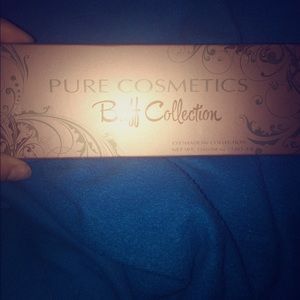 Pure cosmetics buff palette