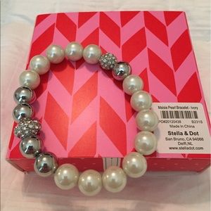 New - Stella & Dot - Maisie Pearl Bracelet