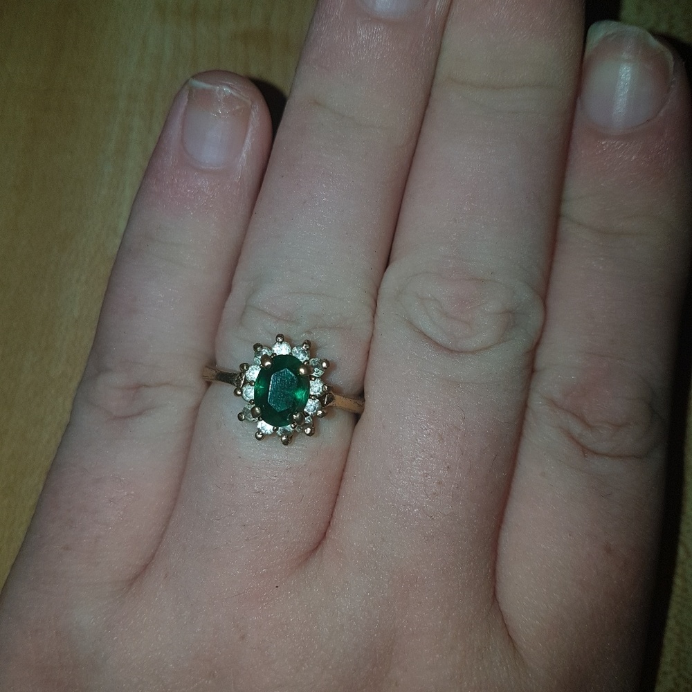 Emerald ring