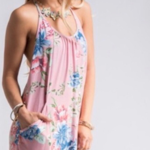 ⭐️LAST ONE ⭐️Pink Floral Maxi Dress Sz L - Picture 3 of 8