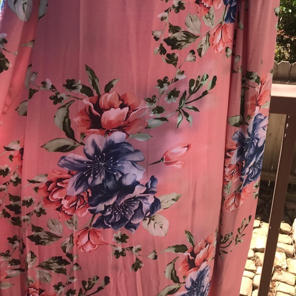 ⭐️LAST ONE ⭐️Pink Floral Maxi Dress Sz L - Picture 8 of 8