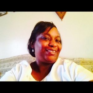 Meet your Posher, Veronica