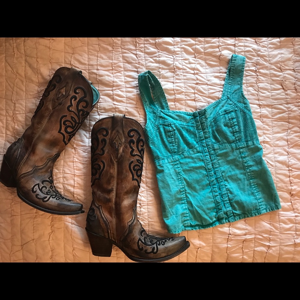 Turquoise tank top