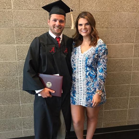 Meet your Posher, Courtney - Picture 1 of 1