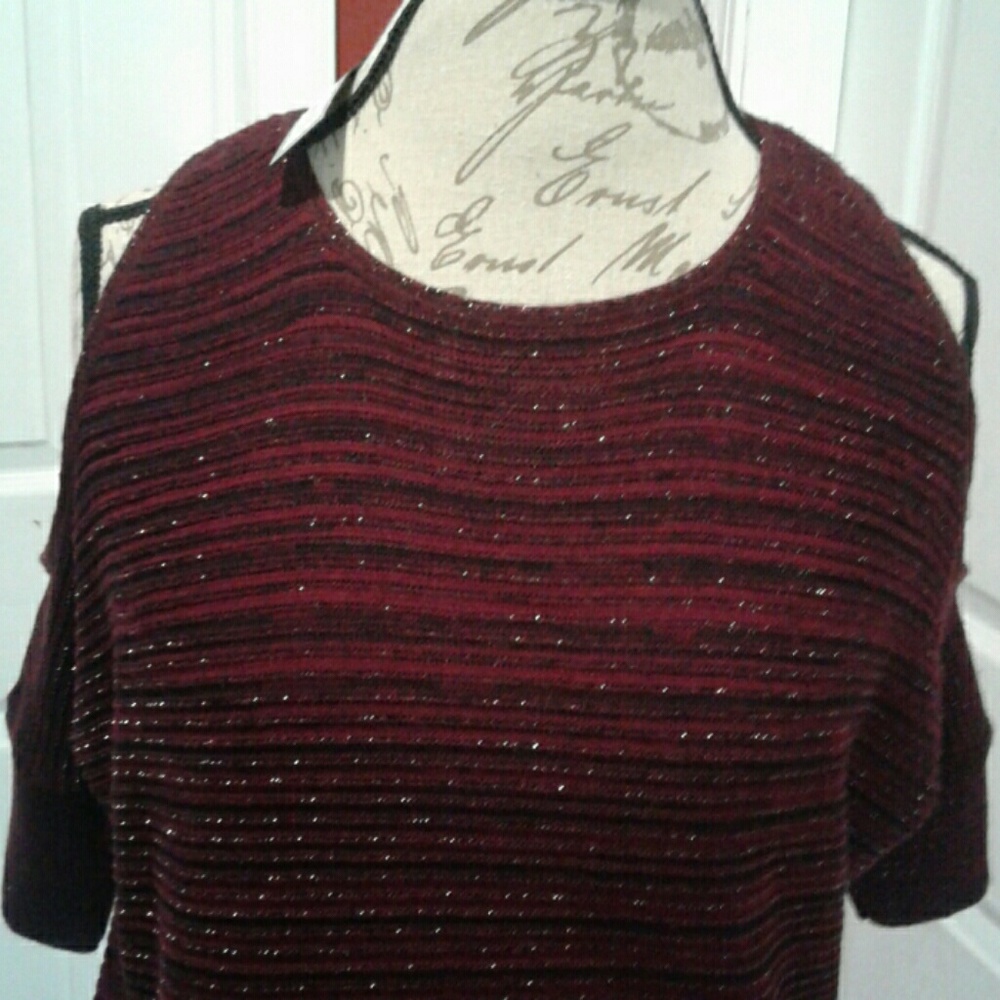 Apt 9 Cold Shoulder Blouse