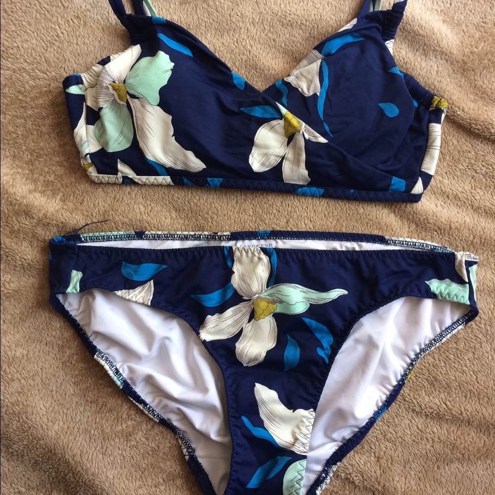 Blue floral bikini, 34 A top, size 2 bottoms