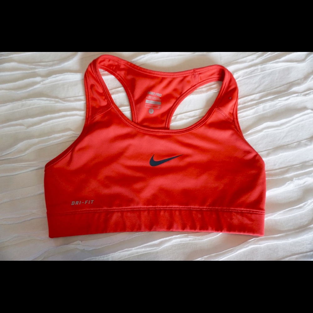 Nike Pro Classic, Medium impact Sports Bra