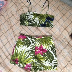 Brandy Melville crop top + shorts set!