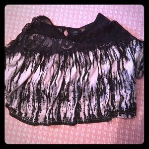 Cropped lace top