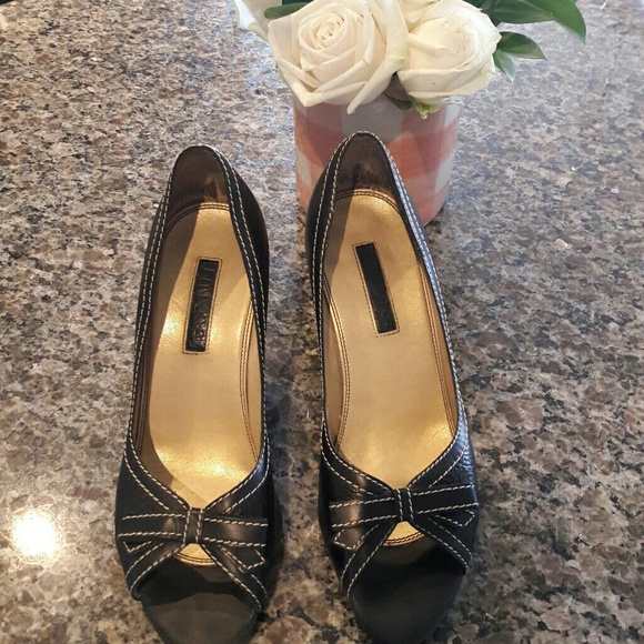 UNISA Black Wedges with Bow- Size 7 - Picture 2 of 6