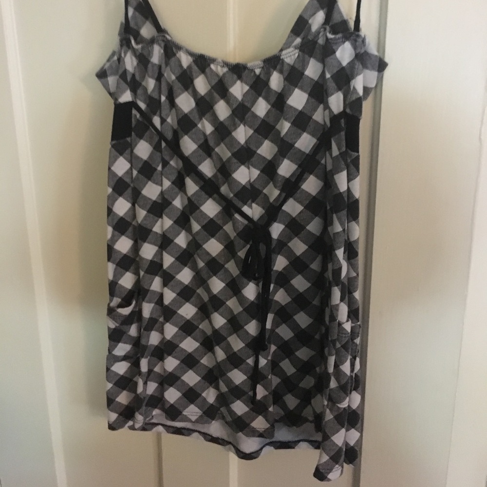 Checkered Spaghetti Strap Tank - Picture 3 of 3