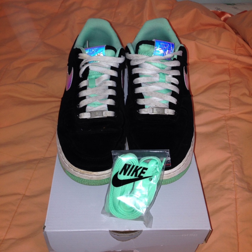 Nike Airforce 1 Low "Glow"