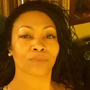 Meet your Posher, Anisa