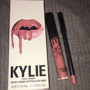 Kylie Lip Kit in Harmony