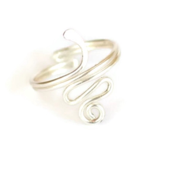 Big toe ring -silver, gold, or rose gold - Picture 2 of 5