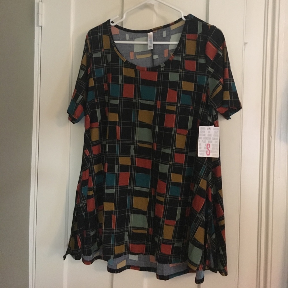 **PRICE DROP** Lularoe Perfect T Small