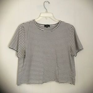stripped tshirt crop top