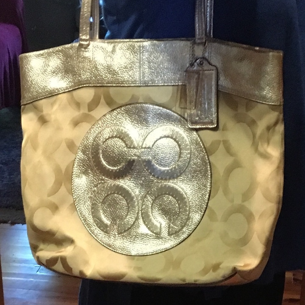 Coach purse