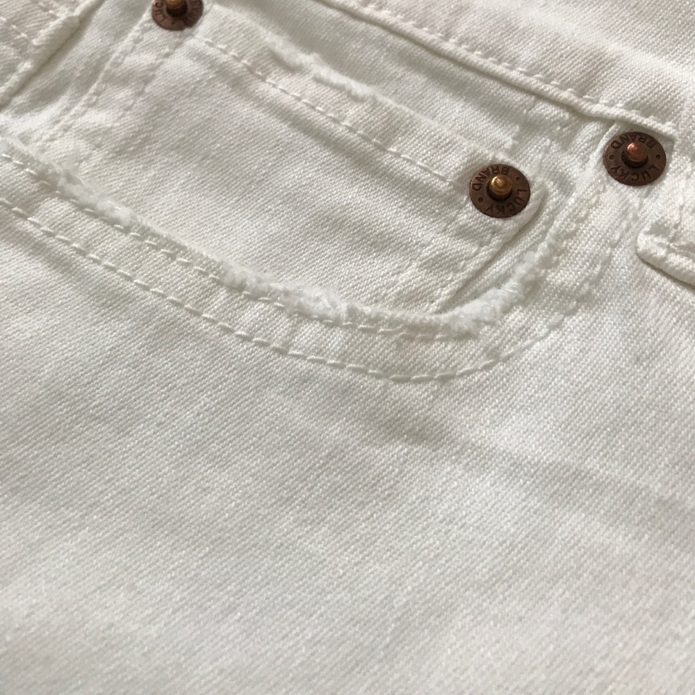 🌟LAST PAIR-SIZE 2🌟Lucky Brand Crop Jeans - Picture 4 of 5