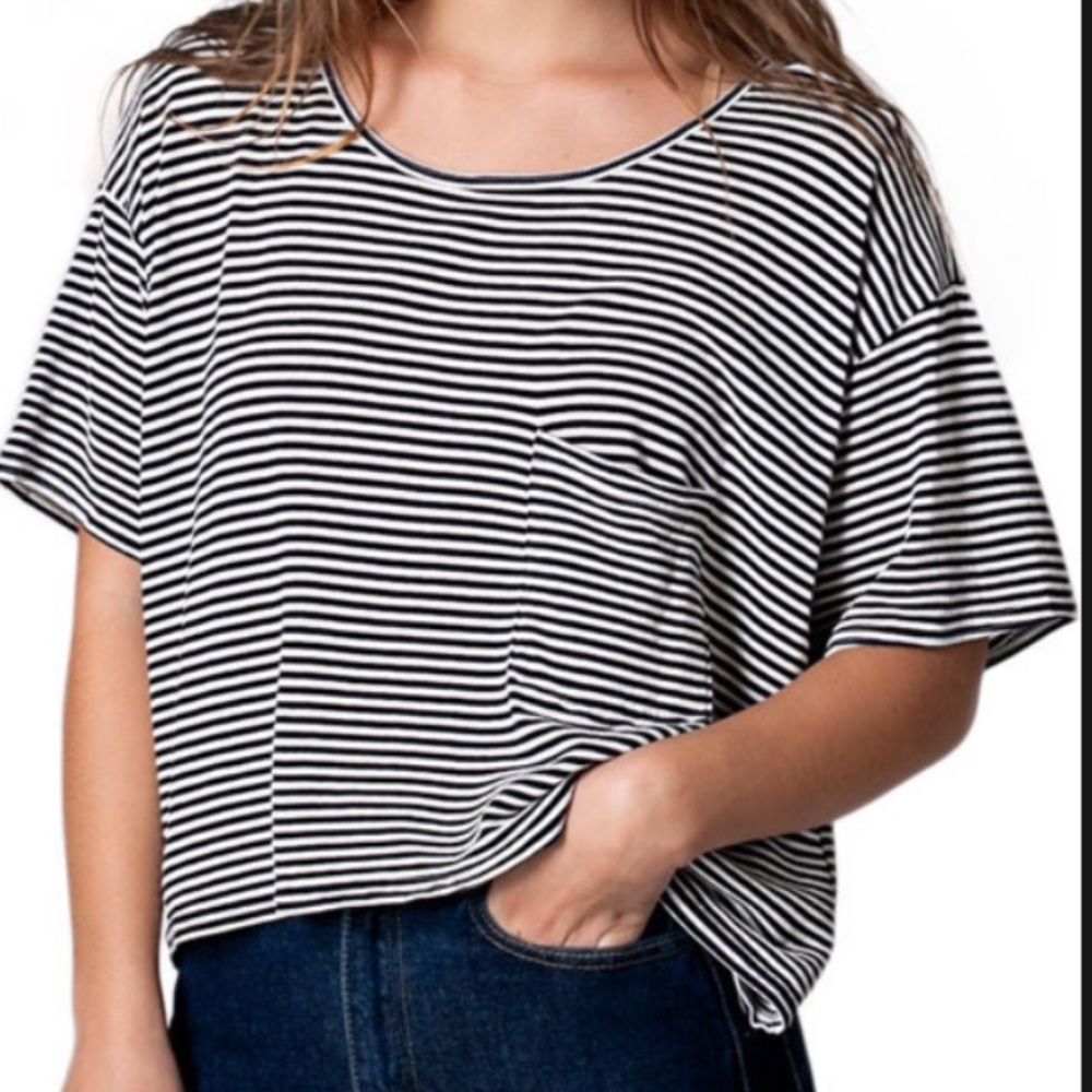 Cropped top