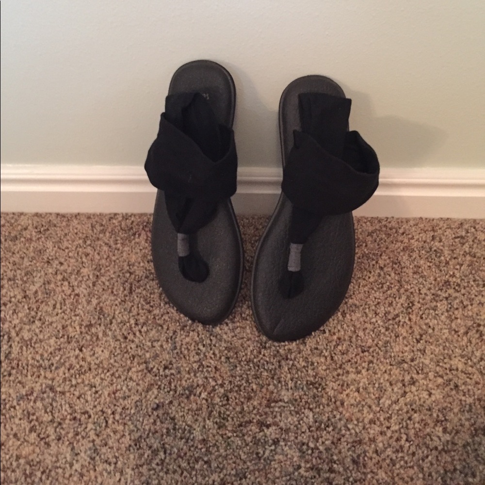 Black Sanuk Sandals