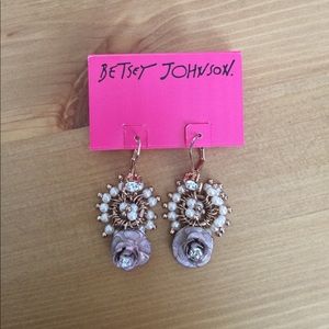 NWT Betsey Johnson earrings
