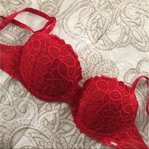 VS Pink Date Push Up Bra 32D