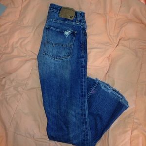 Mens American Eagle Low Rise Jeans.