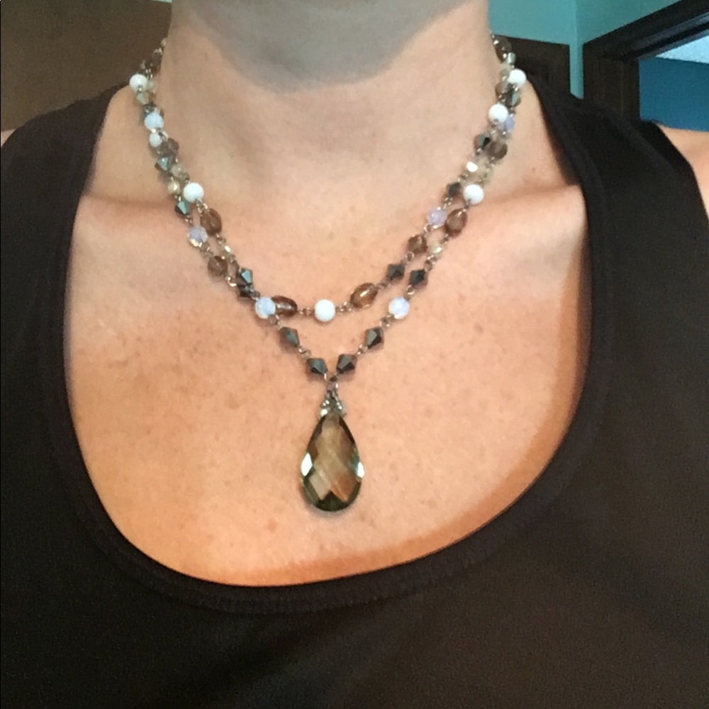 Ann Taylor necklace