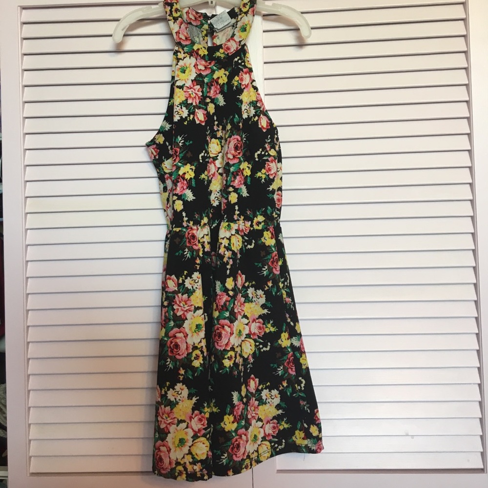 Floral Pattern High Neck Dress