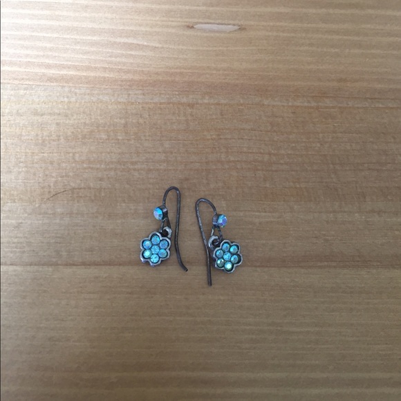 Blue rhinestone drop earrings - Picture 1 of 1