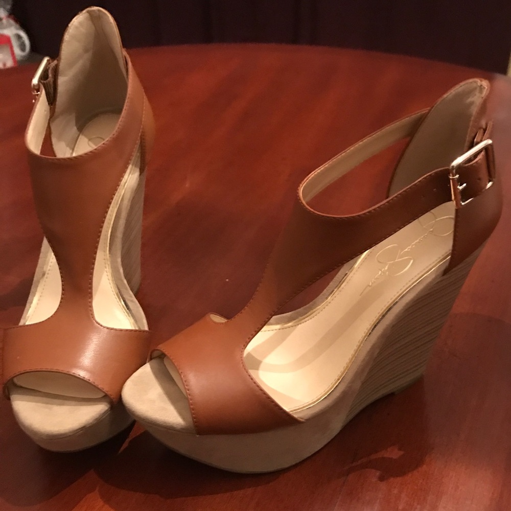 Jessica Simpson Wedge Sandals Sz 9 Color: Luggage