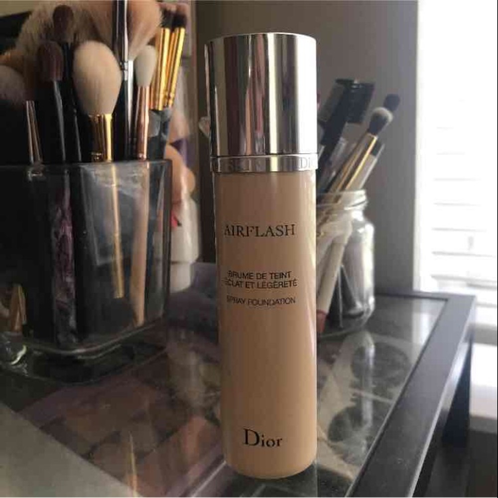 Dior Airflash Foundation