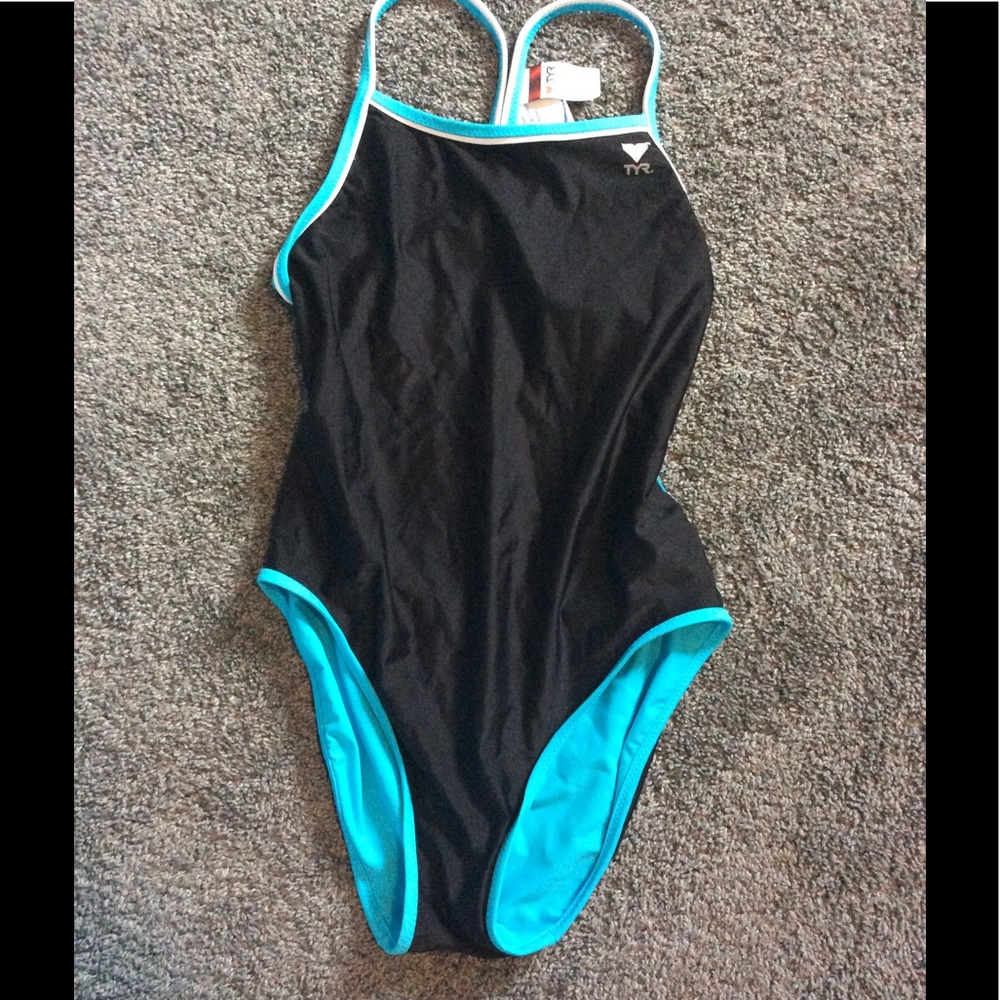 TYR SWIMSUIT size 40 New