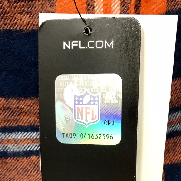 SOLD OUT Chicago Bears women's flannel long sleeve - Picture 5 of 5