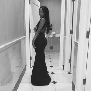 Meet your Posher, Carmelle