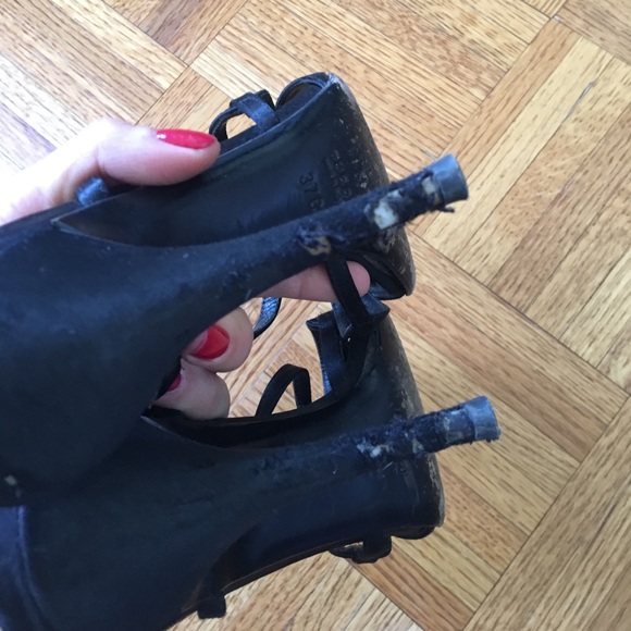 Authentic GUCCI SANDALS - Picture 6 of 7