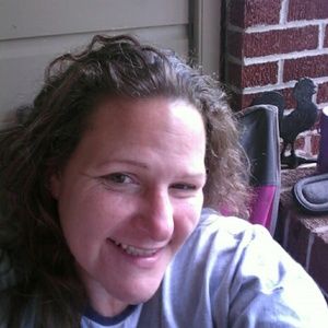 Meet your Posher, Carrie