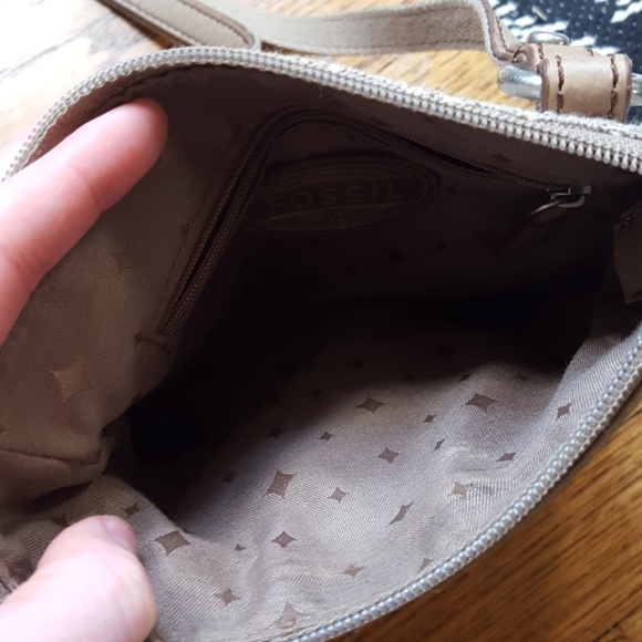 Fossil Crossbody Bag - Picture 3 of 4