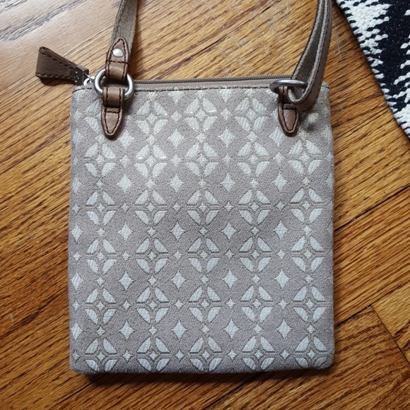 Fossil Crossbody Bag - Picture 4 of 4
